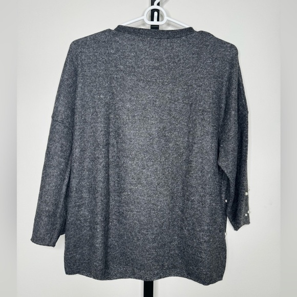 Zara Trafaluc Grey Soft Touch Sweater with Pearls - Elegance Meets Comfort - Picture 2 of 3